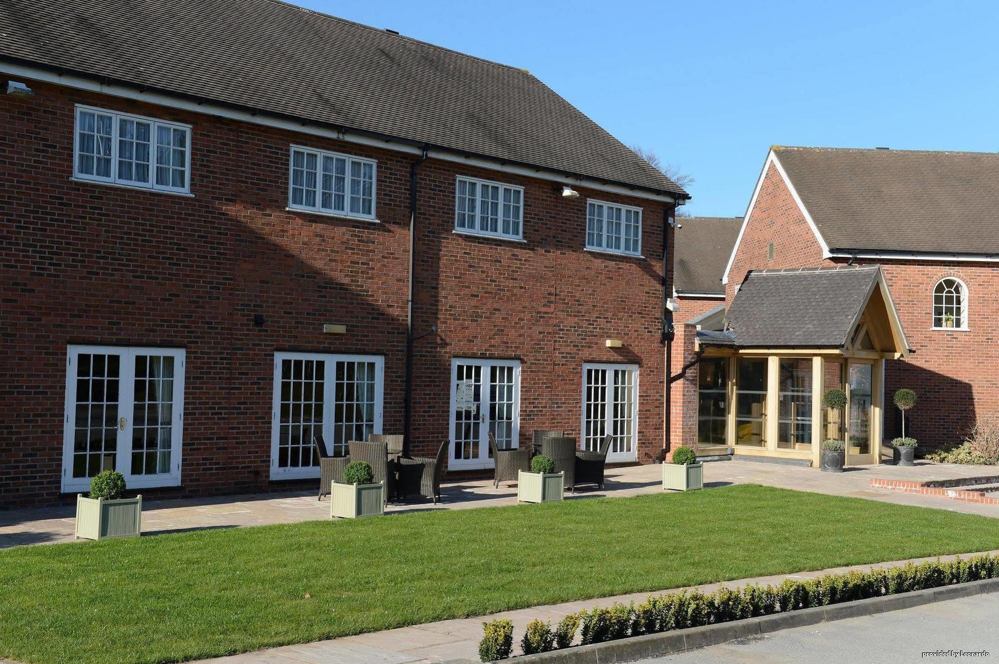 Manor House Hotel & Spa, Alsager Exteriér fotografie